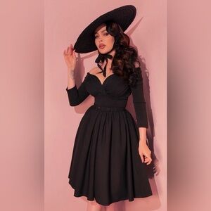 VIXEN BY MICHELINE PITT Starlett
Swing Dress